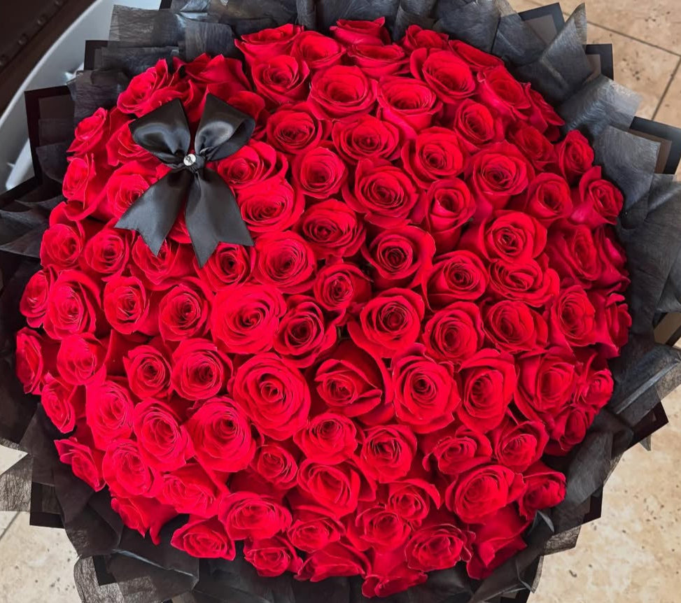 Luxe 100 Stem Floral Bouquet
